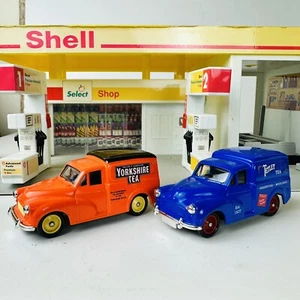 Days Gone Lledo 1:43 Scale Morris Minor Van Models - Yorkshire & Tetley Tea - Picture 1 of 2