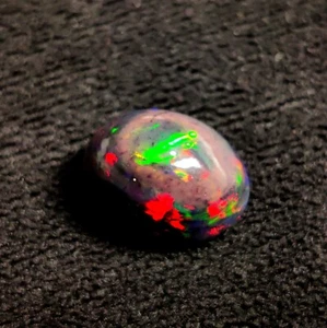 Piedra preciosa cabujón de ópalo etíope negro piedra de ópalo de fuego múltiple fabricación de anillos de 9 quilates - Imagen 1 de 7