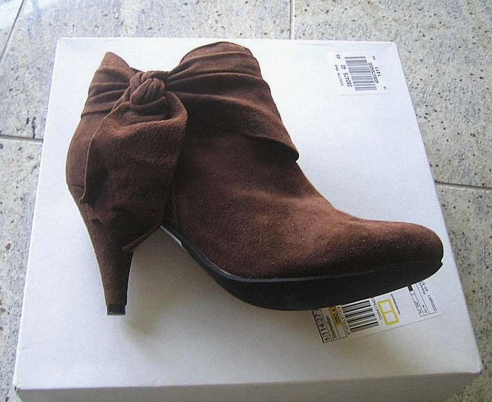 Ankle Boots der Marke B.C. Echtleder - Bild 1 von 4