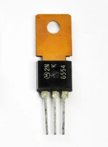 5pz PNP Transistor 2N6554 K* 60V 1A 10W Amplificatore di potenza audio TO-202 Motorola - Foto 1 di 2