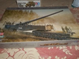 HOBBY BOSS 82903, 1/72 GERMAN 280MM K5(E) RAILWAY GUN LEOPOLD PLASTIC MODEL KIT - Picture 1 of 7