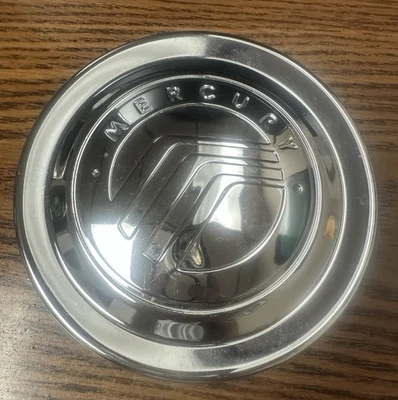 Tapa central cromada Mercury Grand Marquis 2003-2011 5W33-1A096-BB Foto 1 de 4