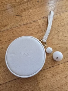 Pandora White Travel Jewelry Case π 11.5cm Diameter - Picture 1 of 14