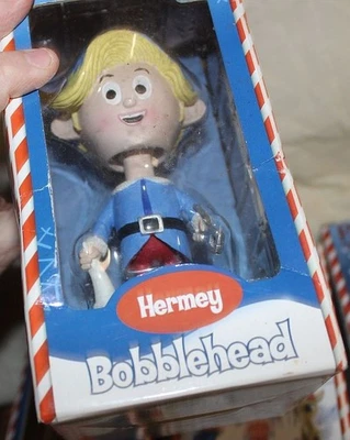 Juguetes inadaptados Rudolph el reno nariz roja, Hermey Foto 1 de 3