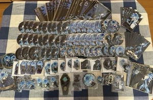 Twisted Wonderland Idia Shroud Merch Set Badges Keychains Cards Ignihyde Rare - Picture 1 of 1