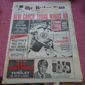 The Hockey News  1973 November 23 Phil Esposito / Alex Delvecchio - Picture 1 of 1