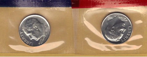 1992-P & D UNCIRCULATED BU ROOSEVELT DIMES IN MINT SET CELLO (2 coins) Cover