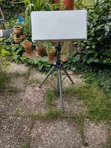 Sat Anlage Sat Schüssel Selfsat H30D+ Komplettset mit Fernseher - Bild 1 von 6