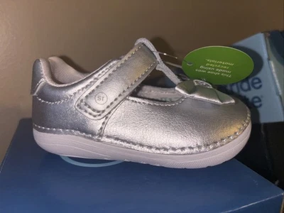 Stride Rite Infant 4W Ashtyn Silver - Image 1 of 4