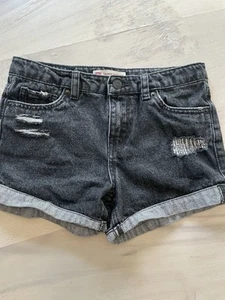 NWOT Levi's Girlfriend Shorty Short Cuffed Jean Shorts Girls 10 Adjustable Waist - Picture 1 of 10