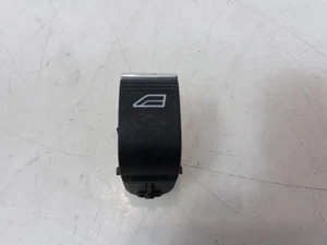 F1ET14529AA REAR RIGHT POWER WINDOW SWITCH / F1ET14529AA / 1449470 FOR FORD FOCU - Picture 1 of 1
