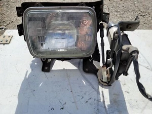 1992 Nissan 240SX Right Head Light Assembly - Picture 1 of 9