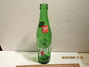 16 Unzen 7 UP GRÜNE FLASCHE. RÜCKNAHME GEGEN PFAND. - Bild 1 von 3