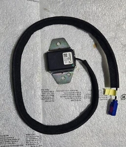 Antenna GPS Navigatore Originale Mopar Fiat Abarth Alfa attacco Fakra BLU - Foto 1 di 3