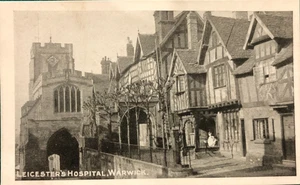 Vintage Postcard~ Leicester's Hospital~ Warwick, United Kingdom - Picture 1 of 2