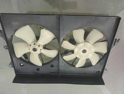 2005-2010 SCION TC 2.4L RADIATOR COOLING FAN MOTOR ASSEMBLY OEM TESTED   Foto 1 de 4