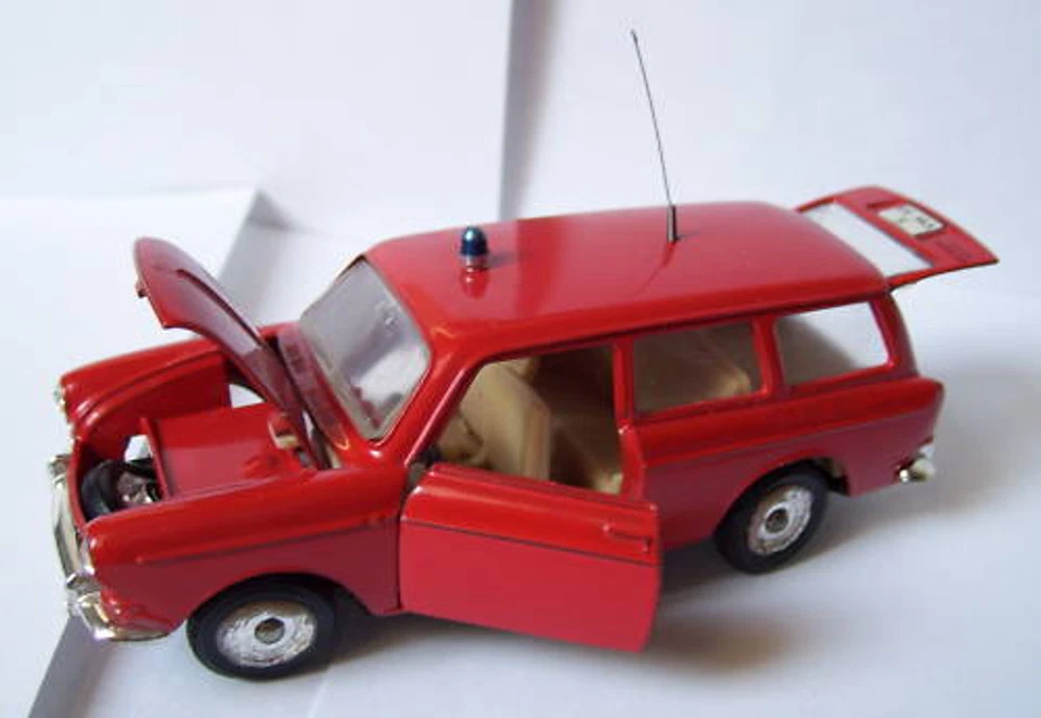 Old Marklin VW Volkswagen Variant 1600 L Pompieri 1/43 - Immagine 1 di 1