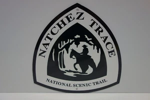NATCHEZ TRACE NATIONAL SCENIC TRAIL BAKED ENAMEL SIGN. MINT NOS. HEAVY OUTDOOR. - Picture 1 of 2