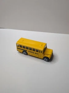 Vintage Hot Wheels Big Yellow School Bus 1988 Malaysia Blackwall Diecasr - Picture 1 of 5