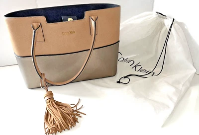 Bolso de Mano CALVIN KLEIN Cuero Marrón Color Bloque con Bolsa Antipolvo Marca Foto 1 de 4