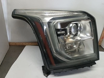 Faro derecho pasajero GMC Yukon XL 1500 2016 12283761 Foto 1 de 4
