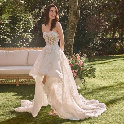 Elegantes vestidos de novia Hi-Lo apliques de encaje de tul línea A sin espalda vestidos de novia ﻿ Foto 1 de 4