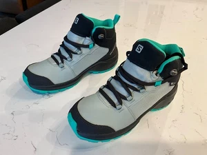 Kid’s Size 3 Salomon Outward Waterproof Boot (grey/black/green) - Picture 1 of 5