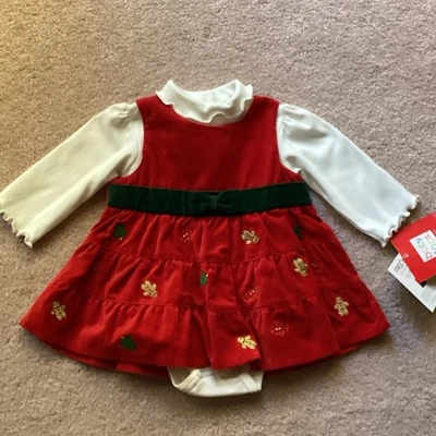 NUEVO CON ETIQUETAS VESTIDO DE FIESTA BABY TOGS, 3-6 MESES, TERCIOPELO ROJO CON PAN DE JENGIBRE HOMBRES, ÁRBOLES Foto 1 de 4
