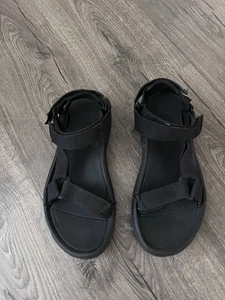 Teva Hurricane Xlt2 Women’s size 8 Sandals Black Water Sports Hiking Trail Vegan - Picture 1 of 6