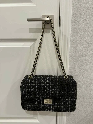 KARL LAGERFELD Large Agyness Tweed Shoulder Bag Used Once $329 - Image 1 of 4