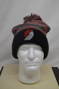 NUOVO berretto pom berretto ultra-gioco Portland Trail Blazers polsino lavorato a maglia taglia unica - Foto 1 di 5