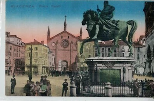 PIACENZA - PIAZZA CAVALLI - FP MOLTO BELLA E ANIMATA - Foto 1 di 2