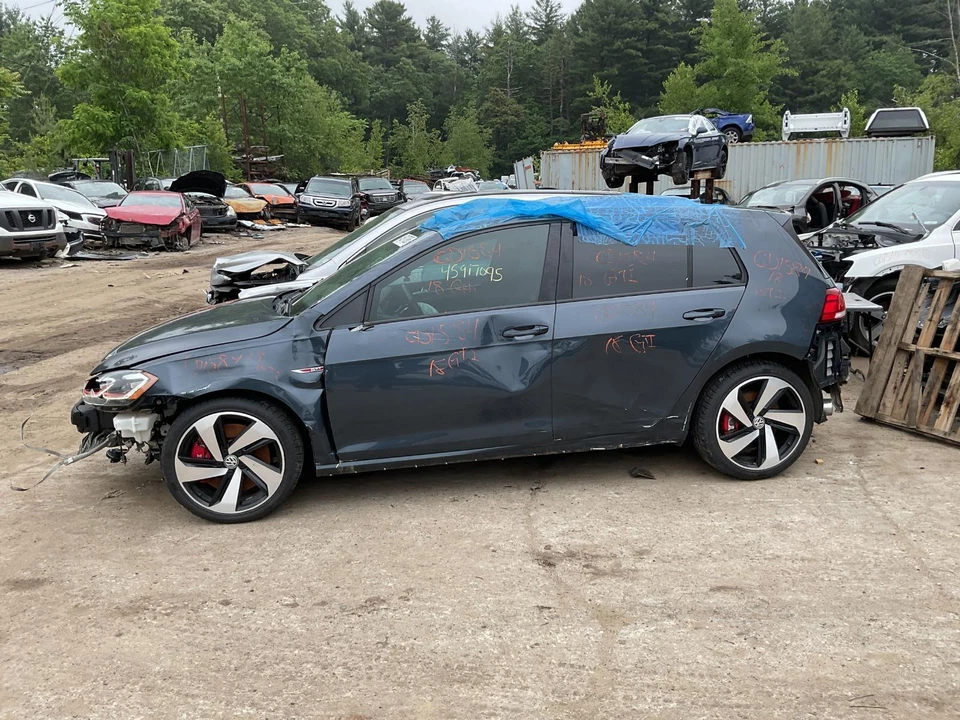 Puerta trasera cristal/ventana VOLKSWAGEN GOLF GTI izquierda 15 16 17 18 19 20 21 Foto 1 de 1