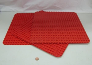 Lego Duplo Lot of 3 RED BASEPLATES 24x24 BRICKS BLOCKS Building House 15" Square - Picture 1 of 4