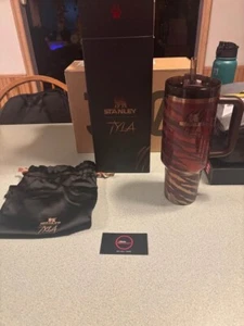 Stanley x Tyla Tyger 40oz Limited Edition Quencher H2.0 Flowstate Tumbler NEW - Picture 1 of 2