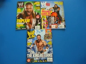 Three Assorted Editions of WWE Magazine Triple H Covers (early 2000's) - Imagen 1 de 1