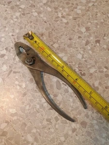 VINTAGE- 5-1/4" SUZUKI SLIP-JOINT PLIERS- MADE IN JAPAN GREAT COND-FREE SHIPPING - Picture 1 of 8