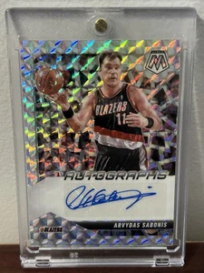 2024-25 Panini Mosaic Arvydas Sabonis #AM-SAB SILVER Mosaic Autograph Top Loaded - Bild 1 von 12