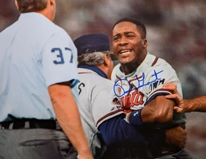 RON GANT (Atlanta Braves) Signed/Autographed 8x10 Photograph - Picture 1 of 1