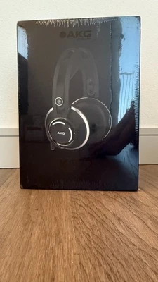 AKG K872 Closed-Back Master Reference Headphones - Image 1 of 3