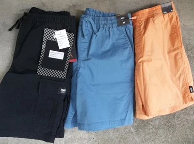 LOTE DE SHORTS VANS MENINOS/JOVENS NOVO COM ETIQUETAS. MÉDIO (10-12). NOVO EM FOLHA PARA 2025. - Imagem 1 de 4