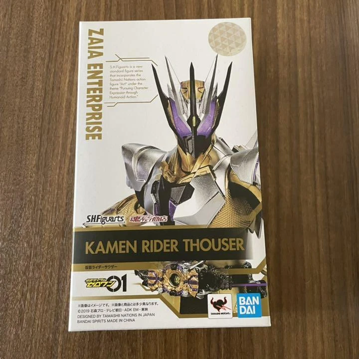 Экшн-фигурка S.H.Figuarts Kamen Rider Thouser ПВХ в маске Zero One Bandai Япония - Изображение 1 из 2
