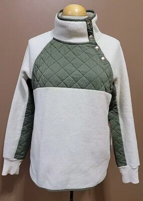 Abercrombie Fitch Women's Cream/Green Sherpa Pullover Pockets | Size Medium - Image 1 of 4