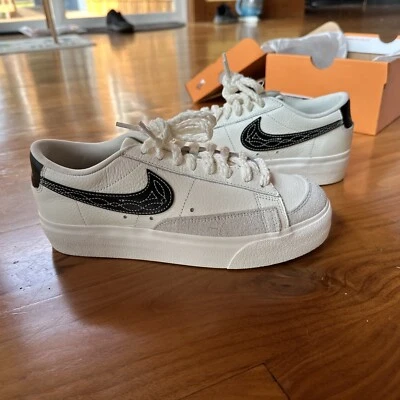 Size 8.5 - Nike Blazer Platform Low White Black W - Image 1 of 4