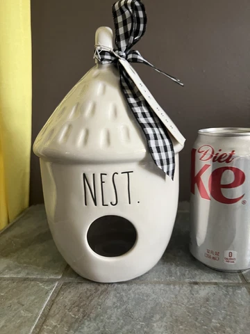 Unused RAE DUNN By Magenta " NEST. " Ceramic BIRDHOUSE with Tag Cover