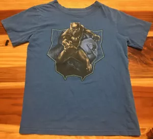 Disney Black Panther Marvel T-Shirt Größe Jungen Medium (7-8) blau gebraucht - Bild 1 von 4