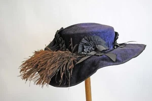 EDWARDIAN LADIES WIDE BRIMMED VELVET HAT, LABEL, c1906 - Picture 1 of 15