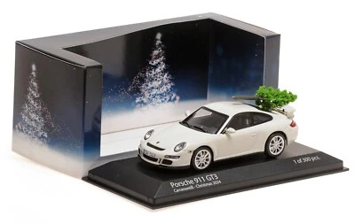 Minichamps 1:43 PORSCHE 911 GT3 2006 WHITE WITH CHRISTMAS TREE 2024 - 400065405 - Immagine 1 di 4