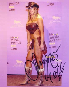 CHYNA #3 REPRINT 8X10 PHOTO AUTOGRAPHED SIGNED MAN CAVE WWE DIVA JOANIE LAURER - Picture 1 of 1