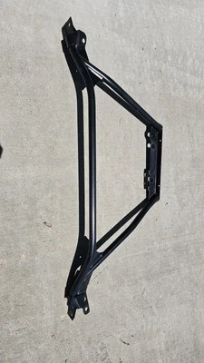 Оригинальный б/у кронштейн стойки башни 1994 1995 Ford Mustang GT 5.0 V8 - Изображение 1 из 4